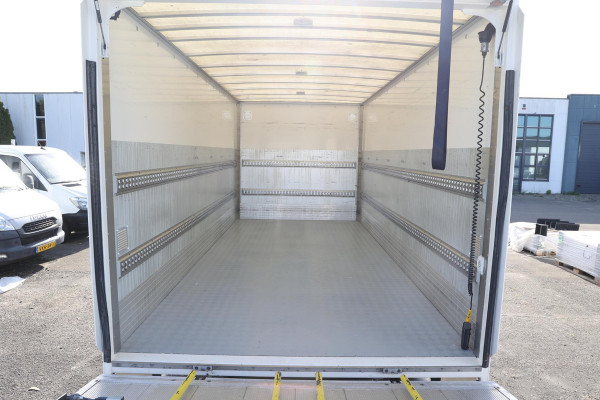 Iveco Daily 35C14N 3.0 AUTOMAAT BE COMBINATIE N1