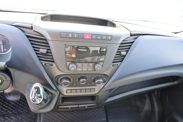 Iveco Daily 35C14N 3.0 AUTOMAAT BE COMBINATIE N1