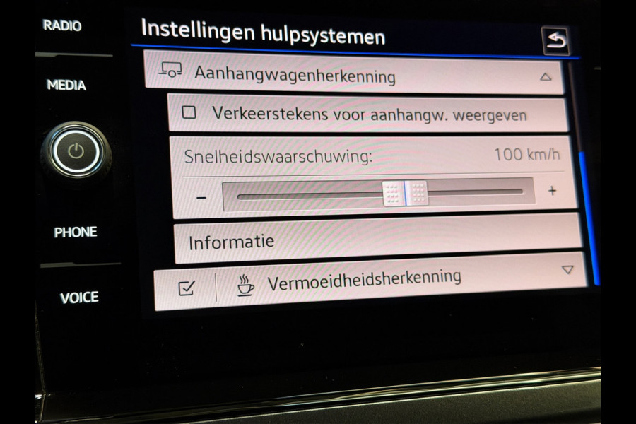 Volkswagen Taigo 1.0 TSI Style|IQ.Light|Camera|ACC|Trekhaak Afneembaar|Carplay|Stoelverwarming