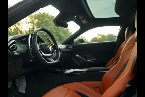 Ferrari 12Cilindri 6.5 V12 | Full carbon | Burmester | Verde Toscana