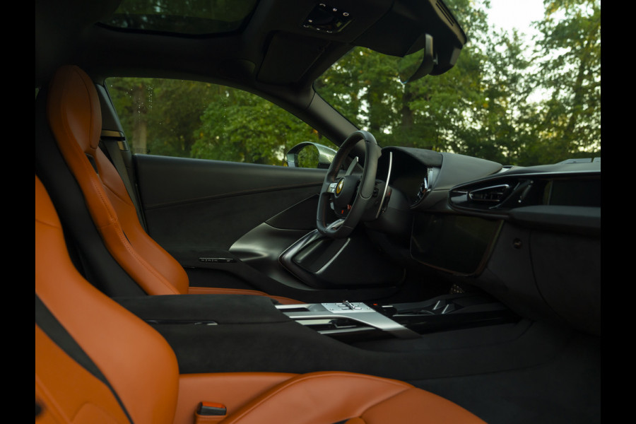 Ferrari 12Cilindri 6.5 V12 | Full carbon | Burmester | Verde Toscana