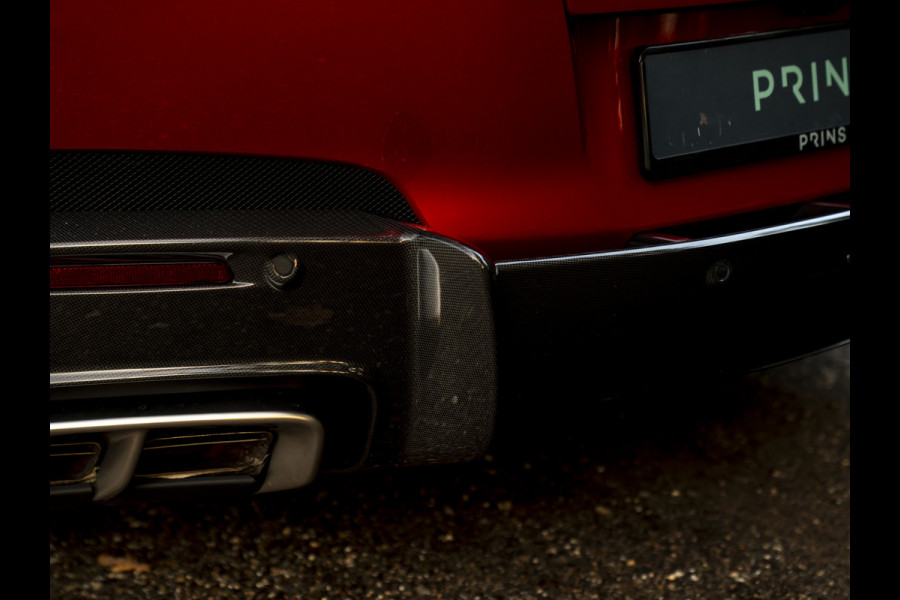 Ferrari 12Cilindri 6.5 V12 | Airbrushed shields | Full carbon | Rosso Magma