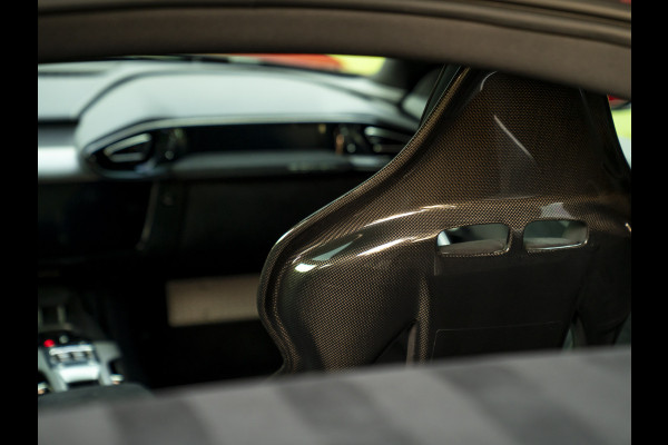 Ferrari 12Cilindri 6.5 V12 | Airbrushed shields | Full carbon | Rosso Magma