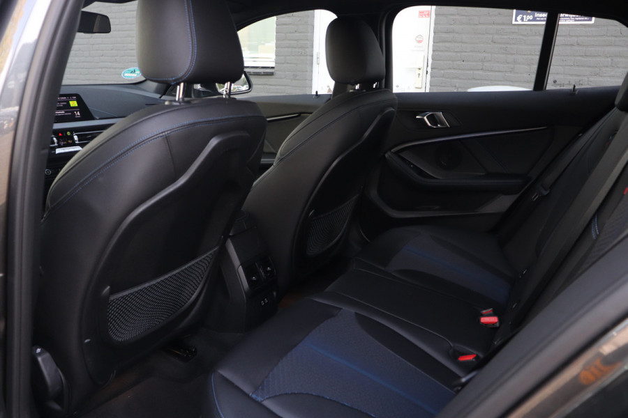 BMW 1-serie 116i M Sport Virtual Display LED