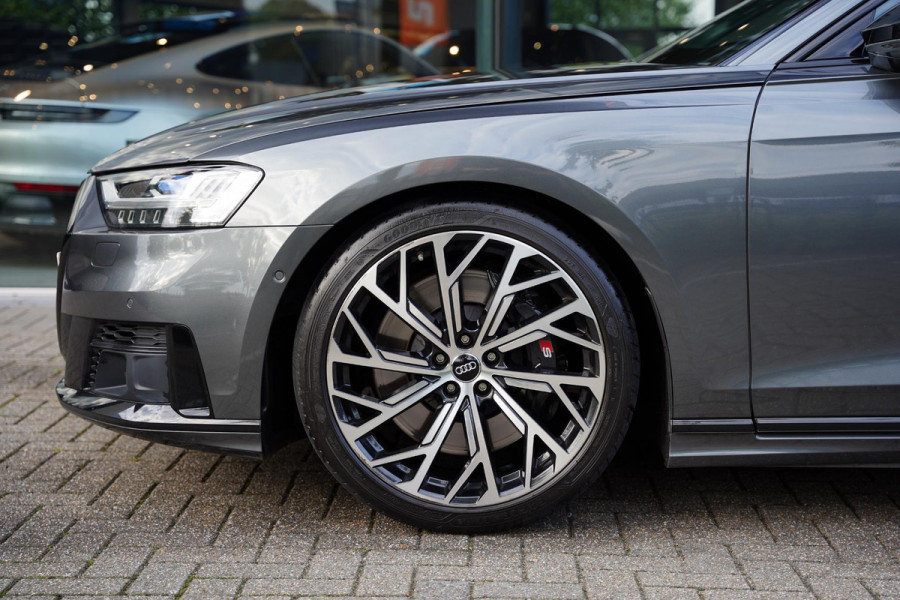 Audi S8 4.0 TFSI Quattro B&O / Active Chassis / NL-Auto