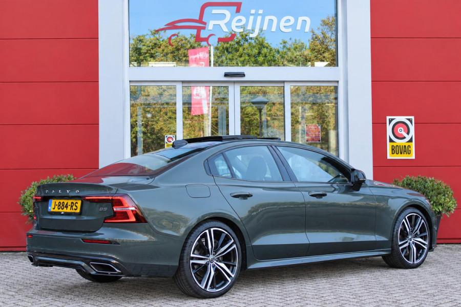 Volvo S60 2.0 B5 250PK AUTOMAAT R-DESIGN 20'' | PANORAMISCH SCHUIF/KANTELDAK | PREMIUM AUDIO BY HARMAN KARDON | 20" 5-TRIPPLE SPAAKS BLACK/DIAMAND CUT LICHTMETALEN VELGEN | BLINDSPOT INFOMATION SYSTEM (BLIS) | VERWARMDE VOORRUIT |VERWARMDE AQUABLADE RUITENWISSERBLADEN | PILOT ASSIST | APPLE CARPLAY / ANDROID AUTO | DODEHOEKDETECTIE |  ADAPTIEVE CRUISECONTROL | R-DESIGN BEKLEDING MET NAPPA LEDER I.C.M. OPEN GRID TEXTIEL | ELEKTRISCH VERSTELBARE CONTOUR STOELEN (SPORTSTOELEN) MET GEHEUGEN OP BEIDE VOORSTOELEN (POWERSEATS) |VERWARMDE VOORSTOELEN EN ACHTERBANK | VERWARMD STUURWIEL |