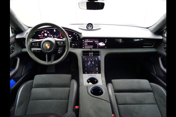 Porsche Taycan GTS 93 kWh * 4S * 517 PK * APPROVED tot 2028 !!
