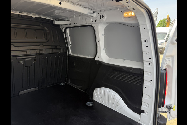 Toyota ProAce City 1.5 D 100PK Nieuw Model! L1 Climate Control Cruise Control Lane Assist Stoelverwarming Parkeersensoren