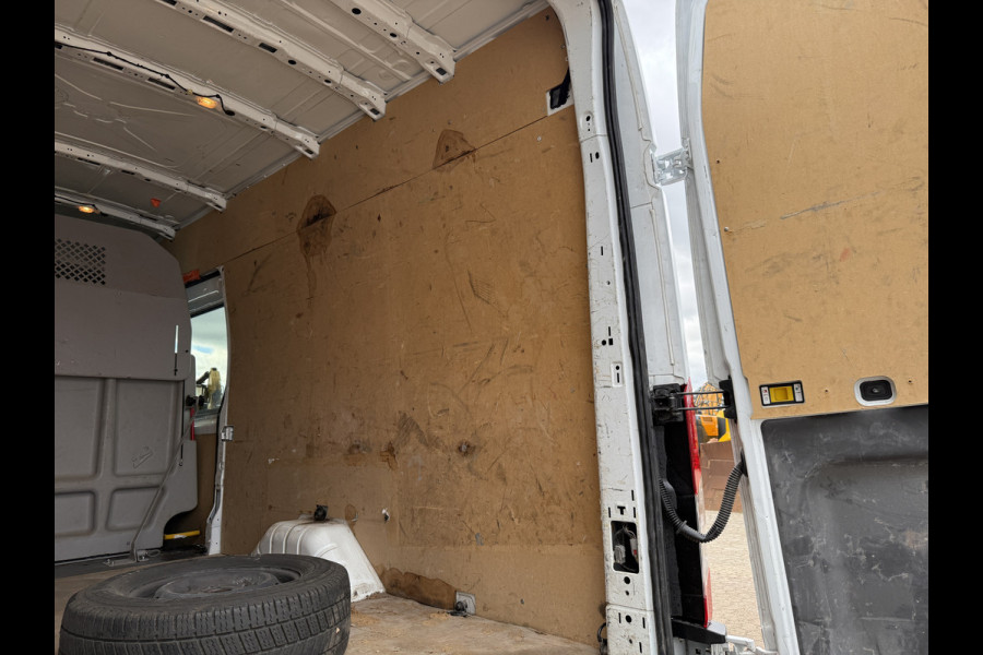 Ford Transit Transit DC 2.0 TDCI 170PK