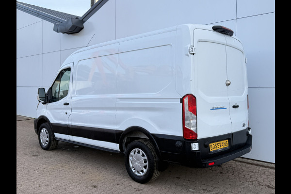 Ford E-Transit e-Transit 68kWh 184PK