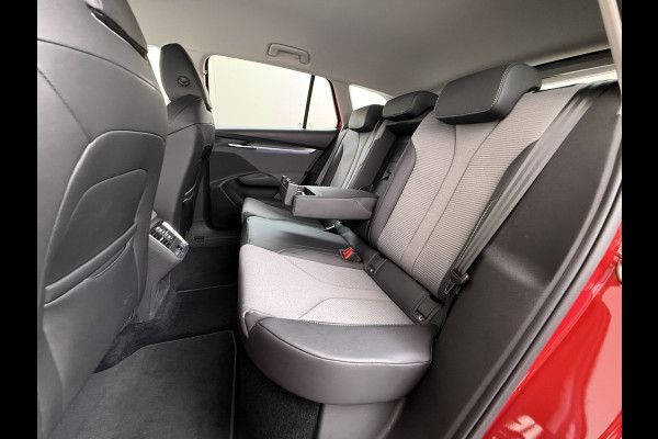 Škoda ENYAQ iV 60 SOH 92% Adap.Cruise 360°Camera Stuur+Achterbank+Stoel Verwarming Elek.Stoel+Memory 3-Zone Ecc Elek.Achterklep Apple Carplay A Assistentie+Climate+Comfort plus 2+Parkeer+Sport+Licht-pakket Privacy Glas Lmv 20" DAB P-Assist 1e Eigenaar Dealeronderhouden Origineel Nederlandse Auto