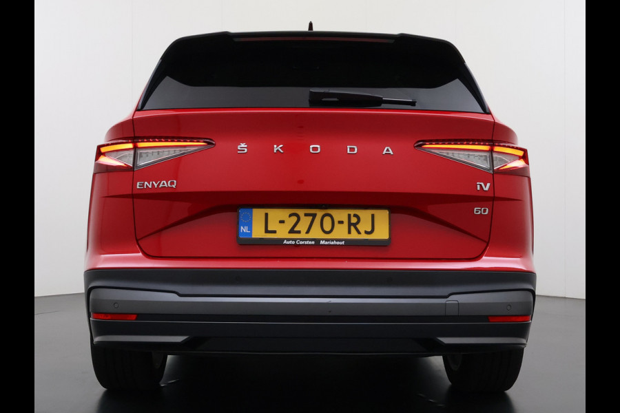 Škoda ENYAQ iV 60 SOH 92% Adap.Cruise 360°Camera Stuur+Achterbank+Stoel Verwarming Elek.Stoel+Memory 3-Zone Ecc Elek.Achterklep Apple Carplay A Assistentie+Climate+Comfort plus 2+Parkeer+Sport+Licht-pakket Privacy Glas Lmv 20" DAB P-Assist 1e Eigenaar Dealeronderhouden Origineel Nederlandse Auto