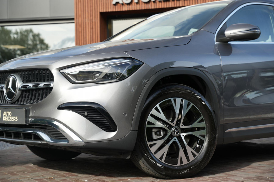 Mercedes-Benz GLA 180 Business Solution Luxury Stuurverwarming Multibeam LED Adapt. Cruise Trekhaak 18''LM