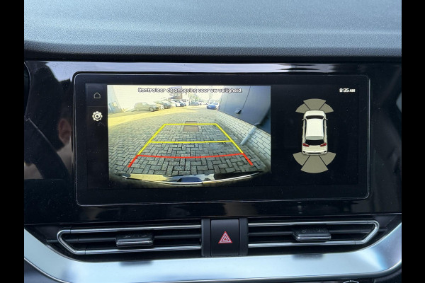Kia e-Niro ExecutiveLine 64 kWh 17"/SOH 100%/Leder + memory/Schuif-kanteldak/Stuur + stoelverwarming v+a + koeling v/Dodehoek/Keyless/Apple Carplay & Android Auto