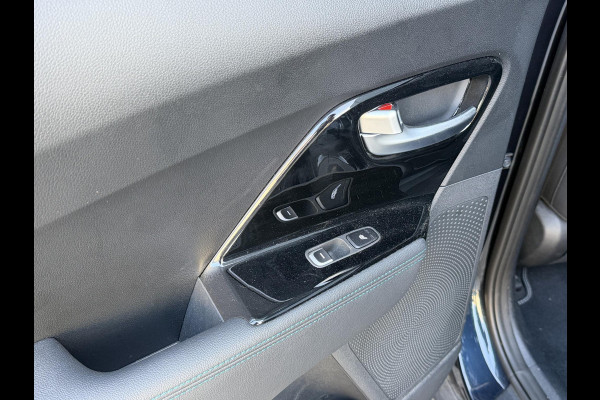 Kia e-Niro ExecutiveLine 64 kWh 17"/SOH 100%/Leder + memory/Schuif-kanteldak/Stuur + stoelverwarming v+a + koeling v/Dodehoek/Keyless/Apple Carplay & Android Auto