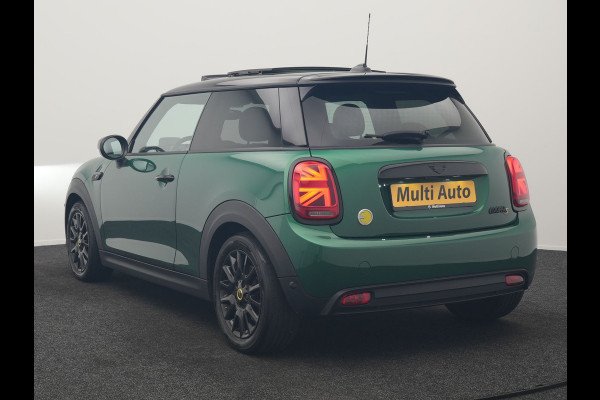 MINI Electric Cooper SE 33 kWh 184pk Dealer O.H. | Panodak | Head Up | Warmtepomp | Camera | Harman / Kardon | Lederen Sportstoelen Verwarmd | Sfeerverlichting | Keyless | Apple Carplay | Navigatie | DAB |