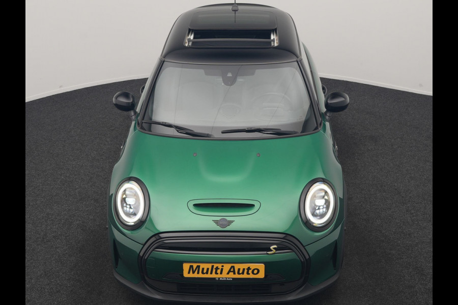 MINI Electric Cooper SE 33 kWh 184pk Dealer O.H. | Panodak | Head Up | Warmtepomp | Camera | Harman / Kardon | Lederen Sportstoelen Verwarmd | Sfeerverlichting | Keyless | Apple Carplay | Navigatie | DAB |