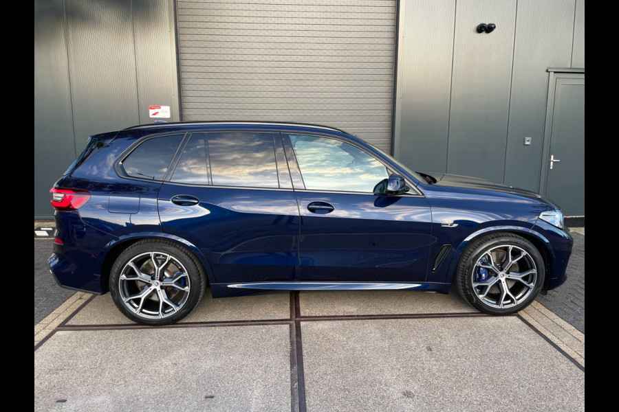 BMW X5 XDrive45e High Executive Laser B&W Panorama Premium Occasion 2 jaar garantie bij BMW