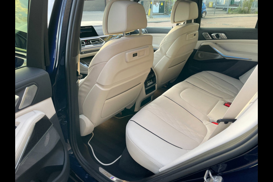 BMW X5 XDrive45e High Executive Laser B&W Panorama Premium Occasion 2 jaar garantie bij BMW