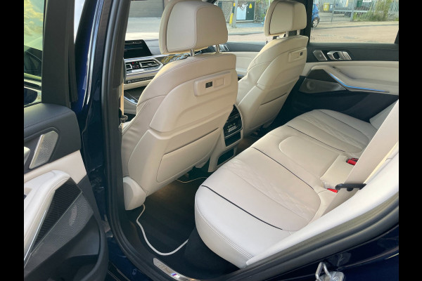 BMW X5 XDrive45e High Executive Laser B&W Panorama Premium Occasion 2 jaar garantie bij BMW