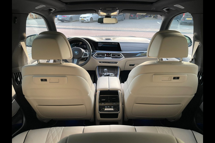 BMW X5 XDrive45e High Executive Laser B&W Panorama Premium Occasion 2 jaar garantie bij BMW