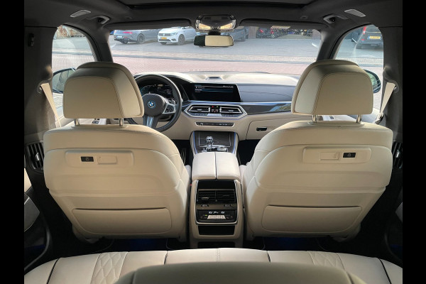 BMW X5 XDrive45e High Executive Laser B&W Panorama Premium Occasion 2 jaar garantie bij BMW