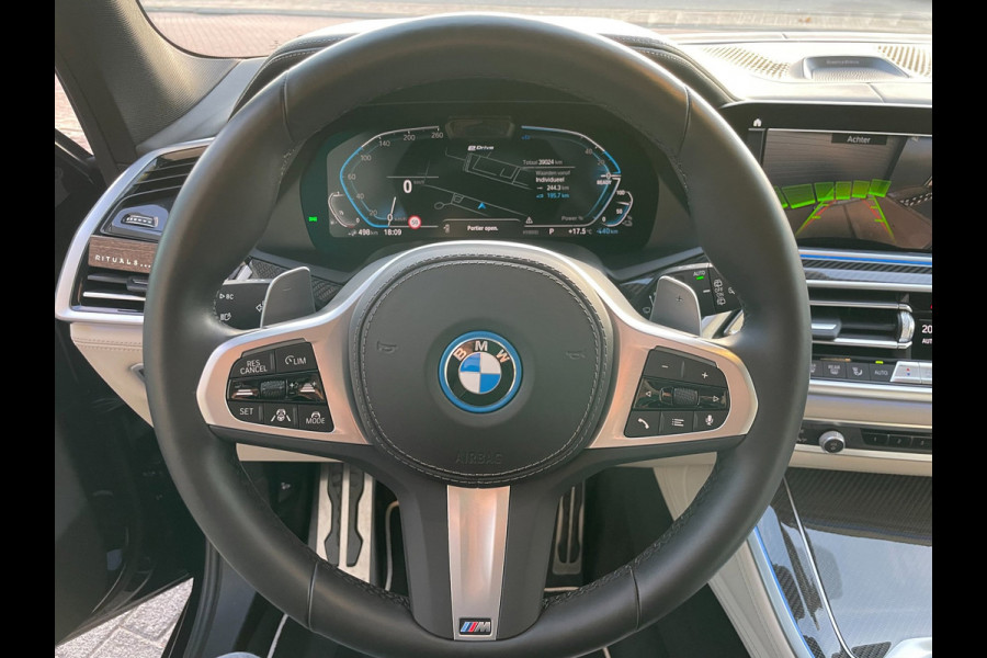 BMW X5 XDrive45e High Executive Laser B&W Panorama Premium Occasion 2 jaar garantie bij BMW