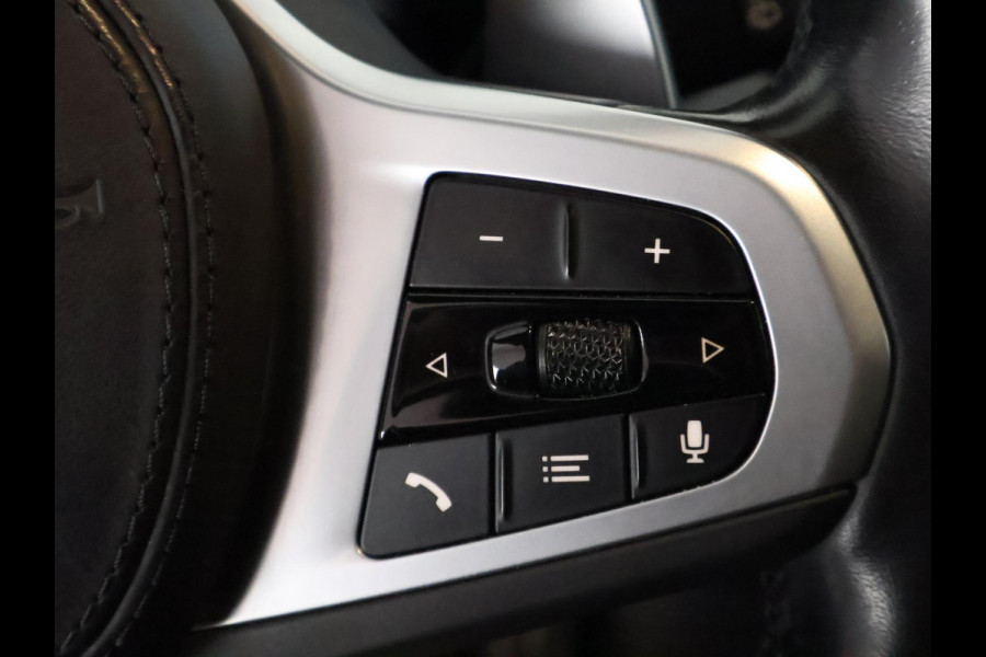 BMW 5 Serie Touring 530e Business Edition Plus M-Pakket | Stoelverwarming | Harman Kardon | Schuif-/Kanteldak | 1e eigenaar |