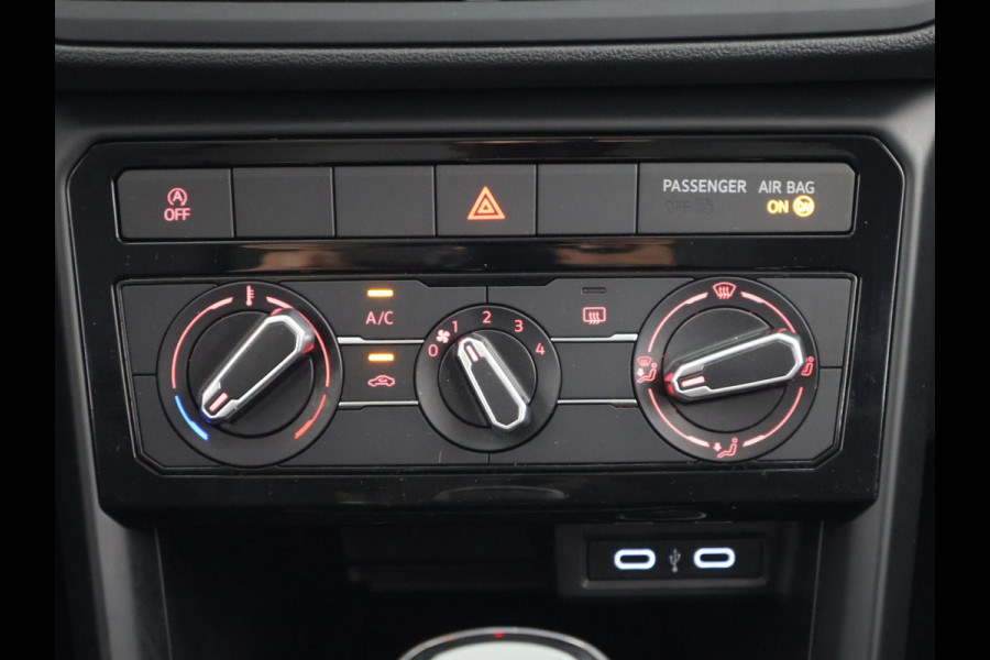 Volkswagen T-Cross 1.0 TSI Life Two-Tone Garantie tot 04-2031!* | Apple Carplay & AndroidAUTO | Navigatie | Cruise Control |