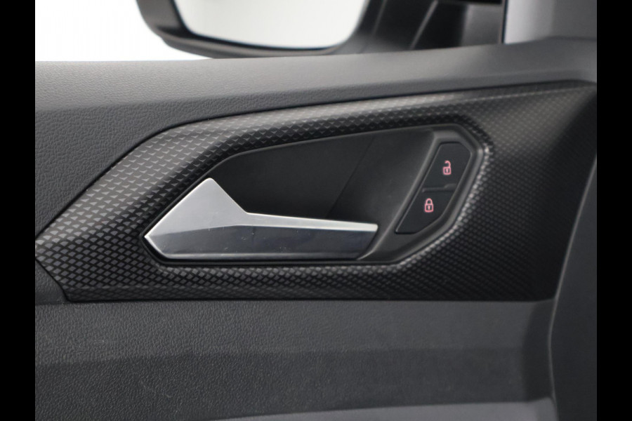 Volkswagen T-Cross 1.0 TSI Life Two-Tone Garantie tot 04-2031!* | Apple Carplay & AndroidAUTO | Navigatie | Cruise Control |