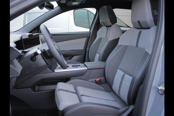 Opel Grandland 1.2 Turbo Hybrid Business Edition | PANORAMSICH SCHUIFDAK | TECHNOLOGIE PLUS PAKKET |