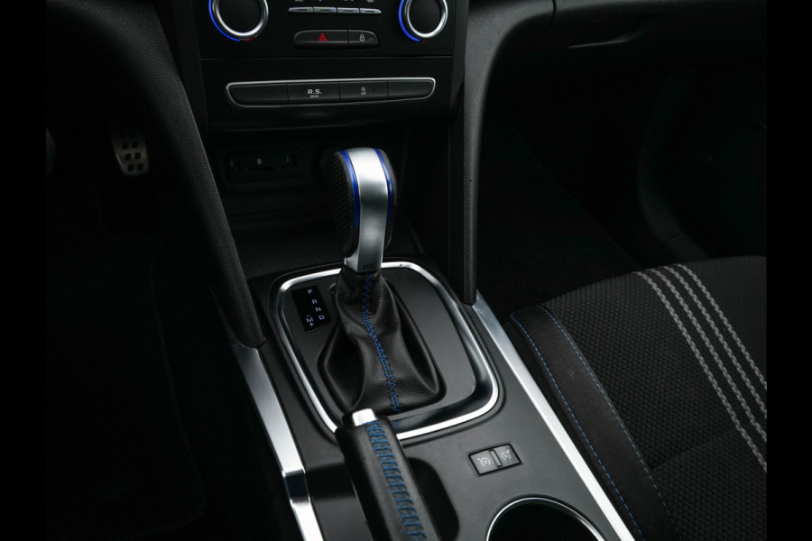 Renault Mégane Estate 1.6 TCe GT Aut. *FULL-LED | NAVI-FULLMAP | BOSE-SOUND | DIGI-COCKPIT | SPORT-SEATS | SHIFT-PADDLES | DAB+ | KEYLESS | PRIVACY-GLASS | ECC | PDC | CRUISE | 18''ALU*