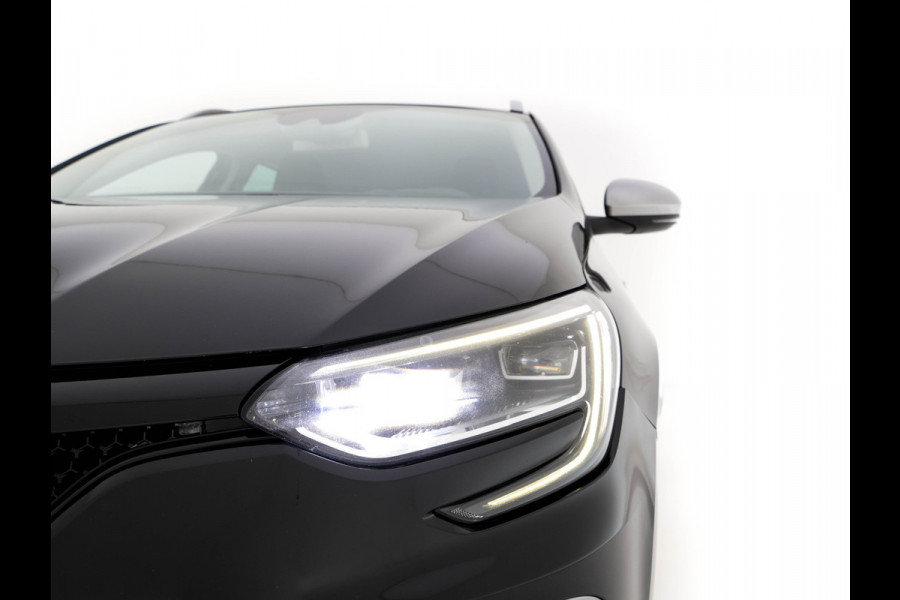 Renault Mégane Estate 1.6 TCe GT Aut. *FULL-LED | NAVI-FULLMAP | BOSE-SOUND | DIGI-COCKPIT | SPORT-SEATS | SHIFT-PADDLES | DAB+ | KEYLESS | PRIVACY-GLASS | ECC | PDC | CRUISE | 18''ALU*