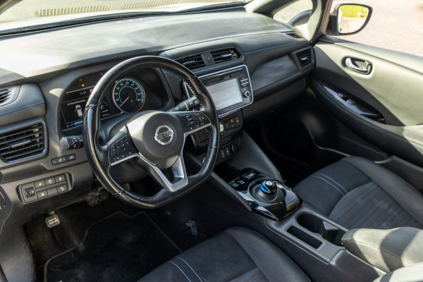 Nissan Leaf N-Connecta 40 kWh I 87% SOH I Dealeronderhouden I camera I