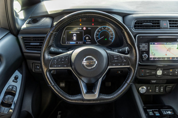 Nissan Leaf N-Connecta 40 kWh I 87% SOH I Dealeronderhouden I camera I