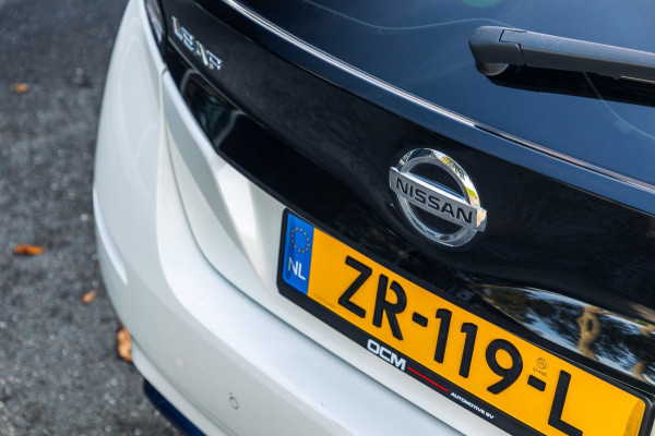 Nissan Leaf N-Connecta 40 kWh I 87% SOH I Dealeronderhouden I camera I