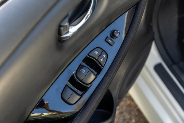 Nissan Leaf N-Connecta 40 kWh I 87% SOH I Dealeronderhouden I camera I