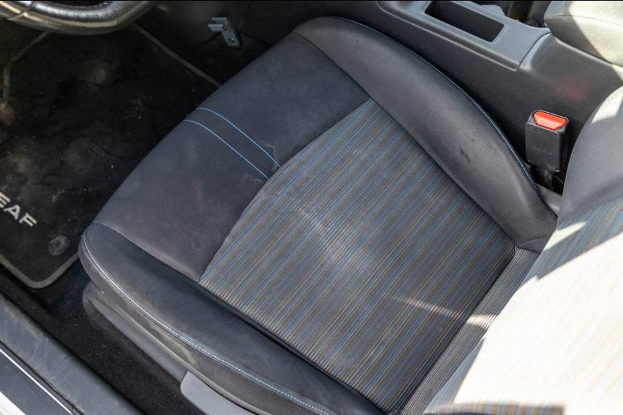 Nissan Leaf N-Connecta 40 kWh I 87% SOH I Dealeronderhouden I camera I