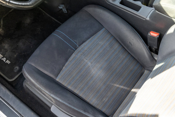 Nissan Leaf N-Connecta 40 kWh I 87% SOH I Dealeronderhouden I camera I
