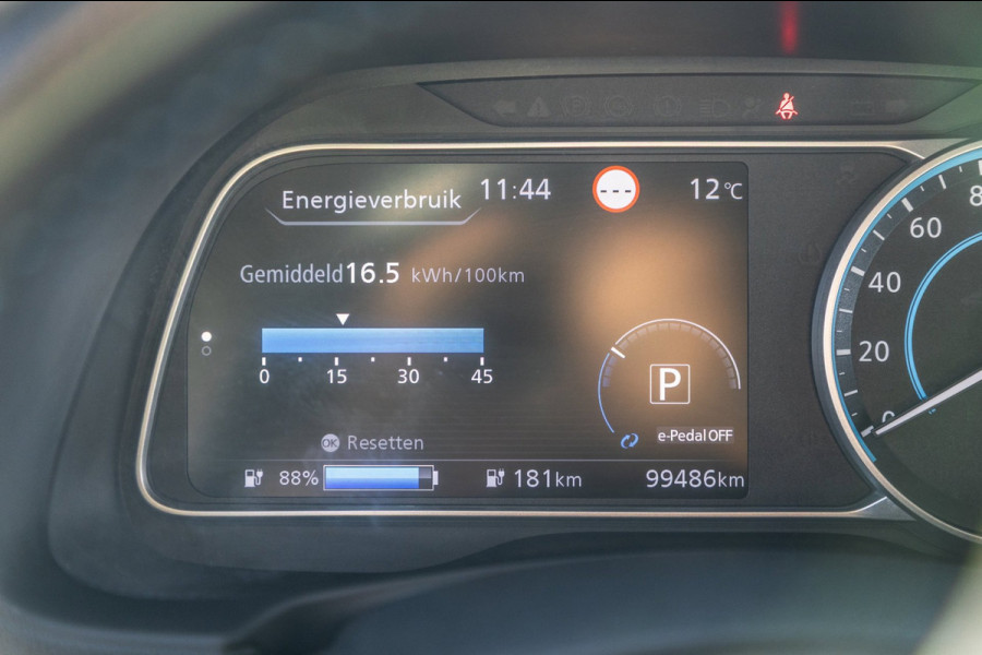 Nissan Leaf N-Connecta 40 kWh I 87% SOH I Dealeronderhouden I camera I