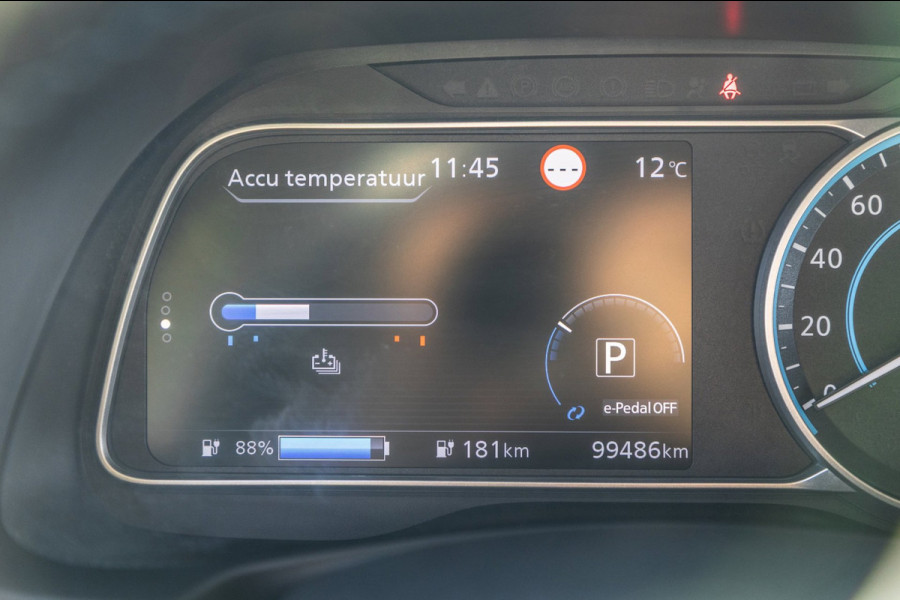 Nissan Leaf N-Connecta 40 kWh I 87% SOH I Dealeronderhouden I camera I