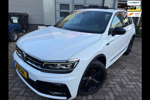 Volkswagen Tiguan 1.5 TSI ACT 2020 HIGH R-LINE PANO LEDER MEMORY LED NAP