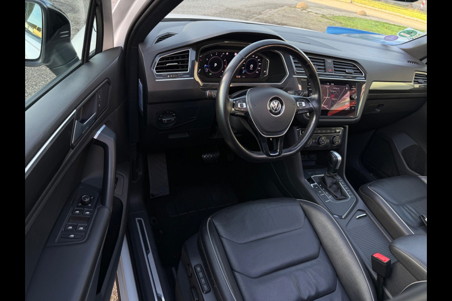 Volkswagen Tiguan 1.5 TSI ACT 2020 HIGH R-LINE PANO LEDER MEMORY LED NAP