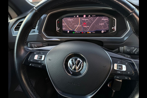 Volkswagen Tiguan 1.5 TSI ACT 2020 HIGH R-LINE PANO LEDER MEMORY LED NAP