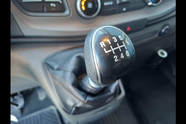 Ford Transit Custom 340 2.0 TDCI L1H1 Trend AIRCO / CRUISE CONTROLE / 3 ZITS / TREKHAAK / EURO 6