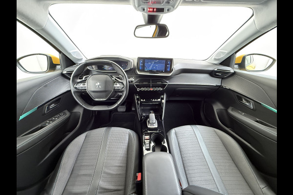 Peugeot 208 5Drs 101PK Automaat GT Pack 3D-Navi 360°Camera Stoelverwarming Apple Carplay Android Auto Ecc Pdc Privacy Glas Lmv Led Isofix DAB Bluetooth Keyless