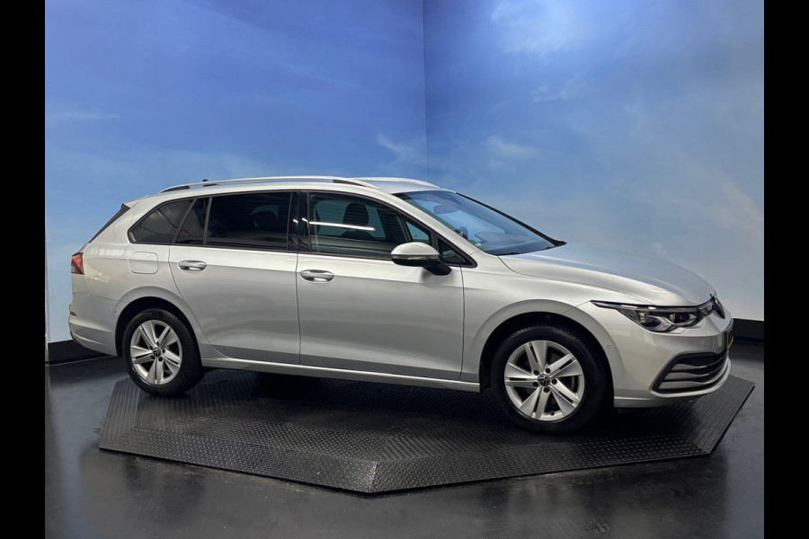 Volkswagen Golf Variant 1.0 eTSI Life Business Clima | Camera | Cruise