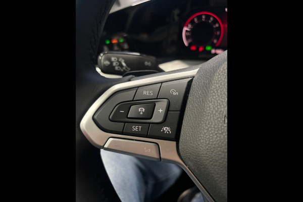 Volkswagen Golf Variant 1.0 eTSI Life Business Clima | Camera | Cruise
