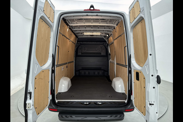 Mercedes-Benz Sprinter 317 CDI L2H2 RWD Automaat Led Camera Betimmering Luchtgeveerde stoel 24m Certified garantie