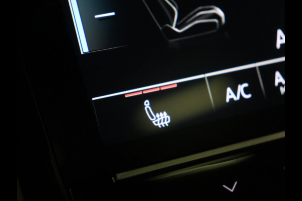 Audi e-tron 55 quattro Business edition Plus 95 kWh [SCHUIFKANTELDAK, APPLE CARPLAY, ANDROID,  ADAPTIVE CRUISE CONTROL, STOELVERWARMING, MEMORY SEATS, DIGITAL DASH, PDC V+A, LEDER, ELEKTRISCHE ACHTERKLEP, NAVIGATIE, CLIMATE CONTROL, NIEUWSTAAT